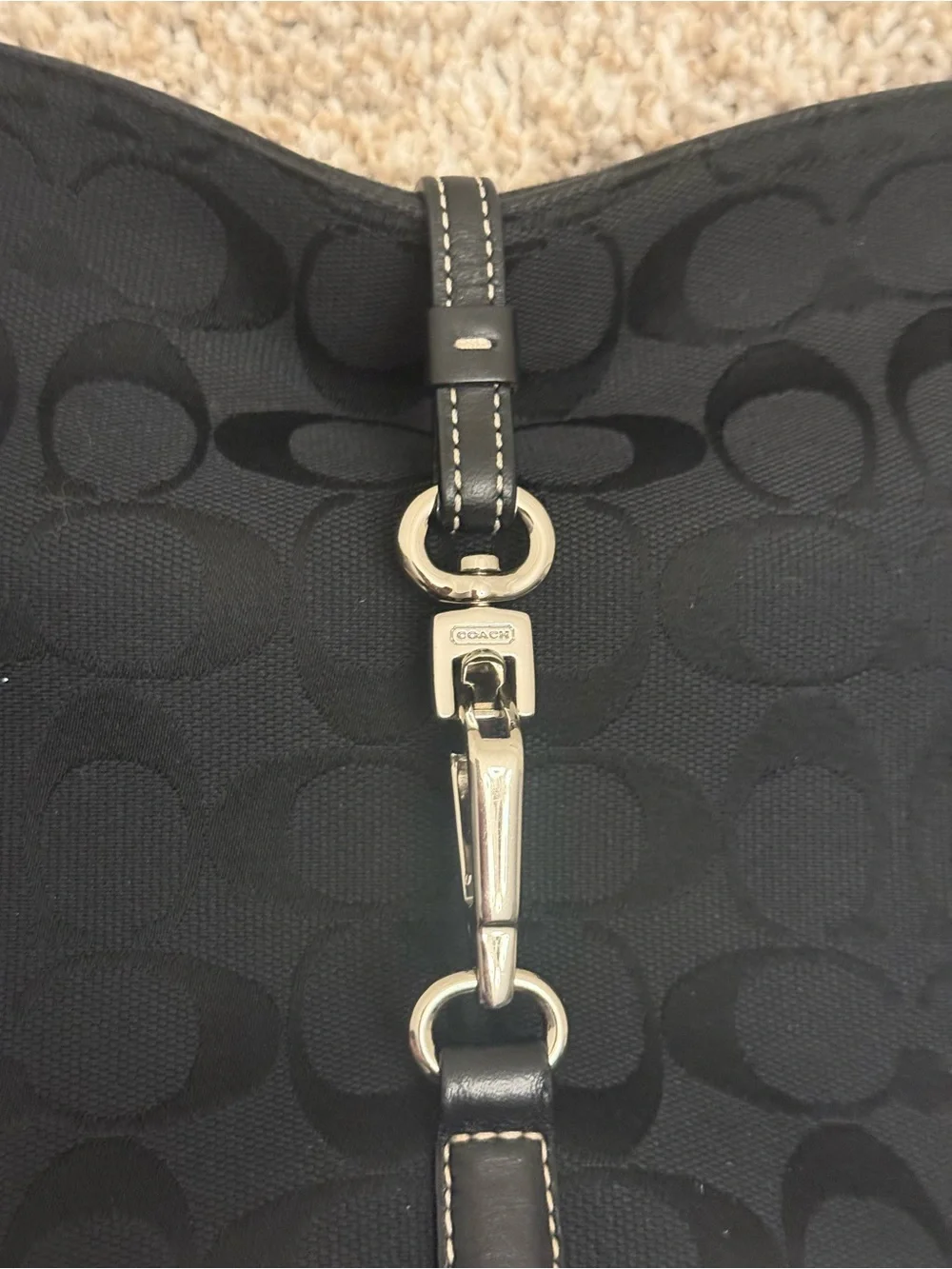Coach Black Hampton Pin Clip Hobo Shoulder Bag Used